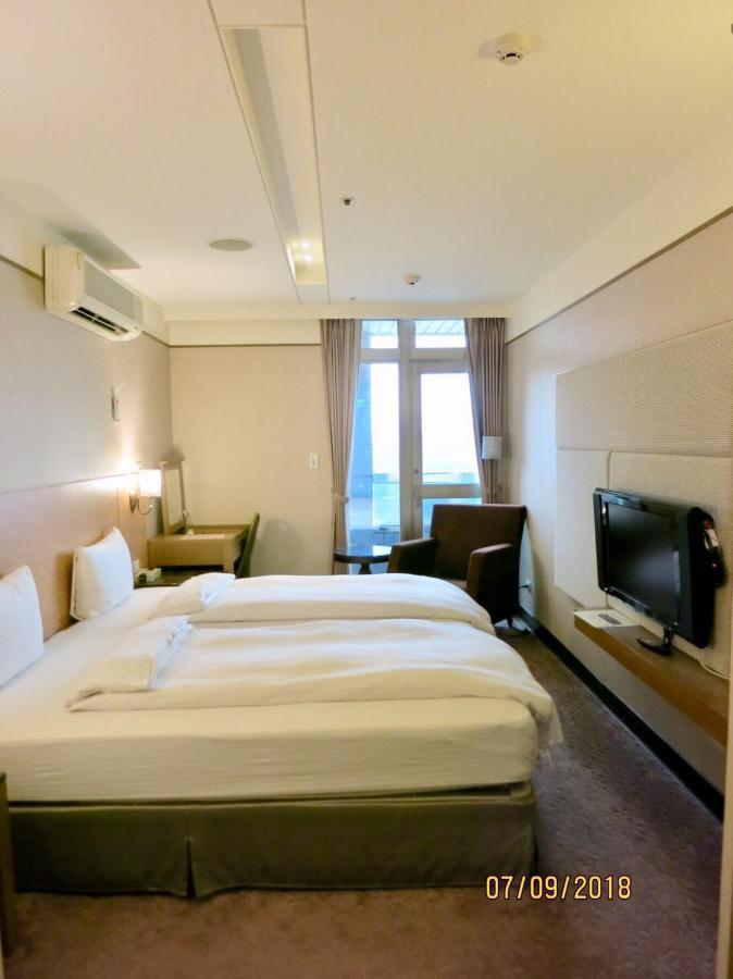 Rhine Inn Ťi-lung Exteriér fotografie